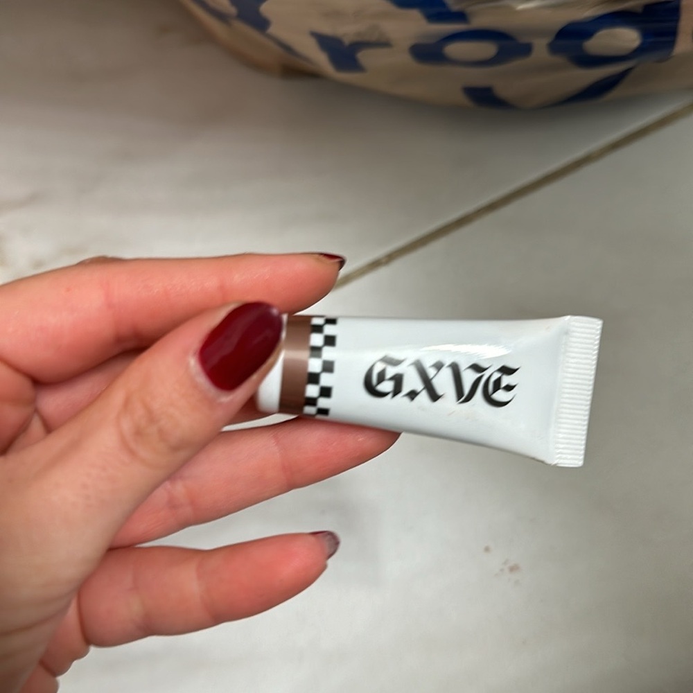 GXVE BY GWEN STEFANI
Paint It Up Clean 24-Hr Cream Eyeshadow